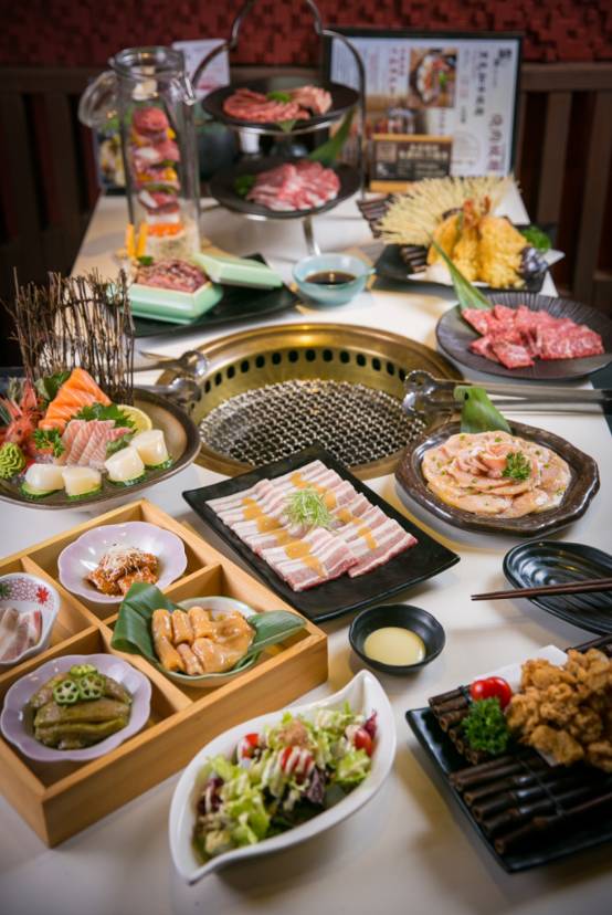 日月光里竟藏着一票男神最爱的烧肉放题！188元让你黑毛和牛无限吃！