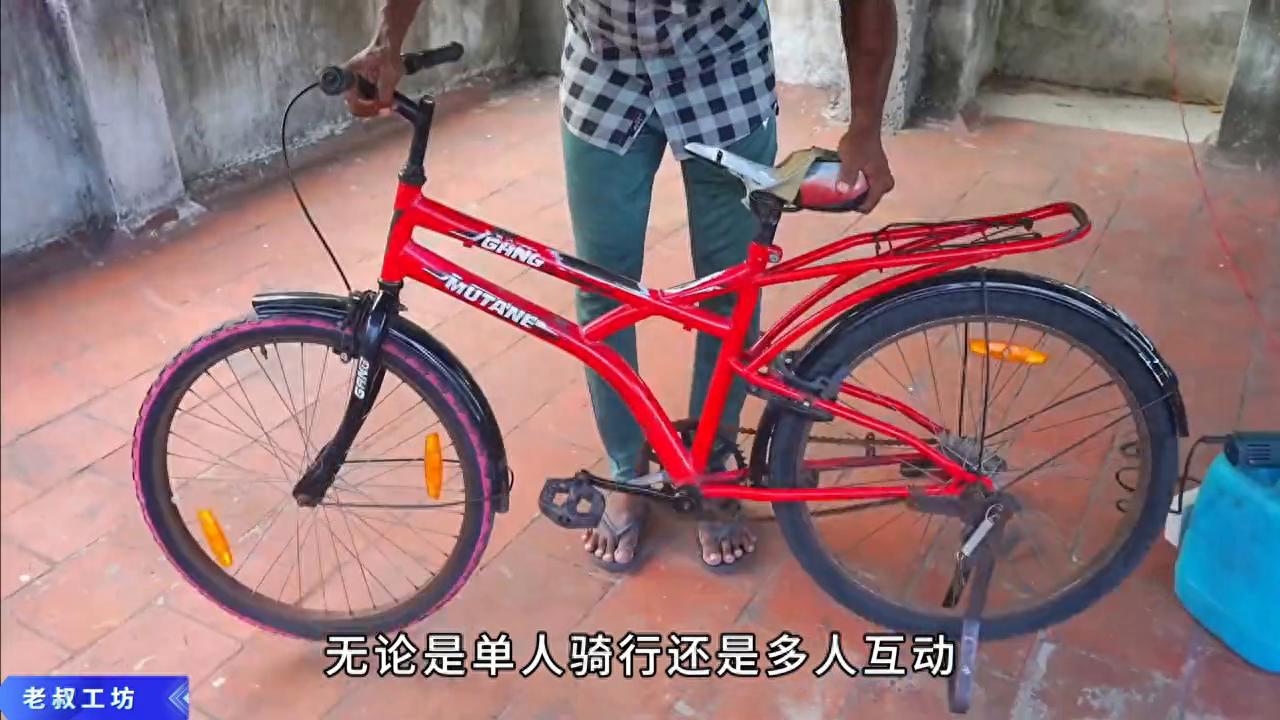 小伙利用废弃自行车打造成一台加长版自行车，太能整活了