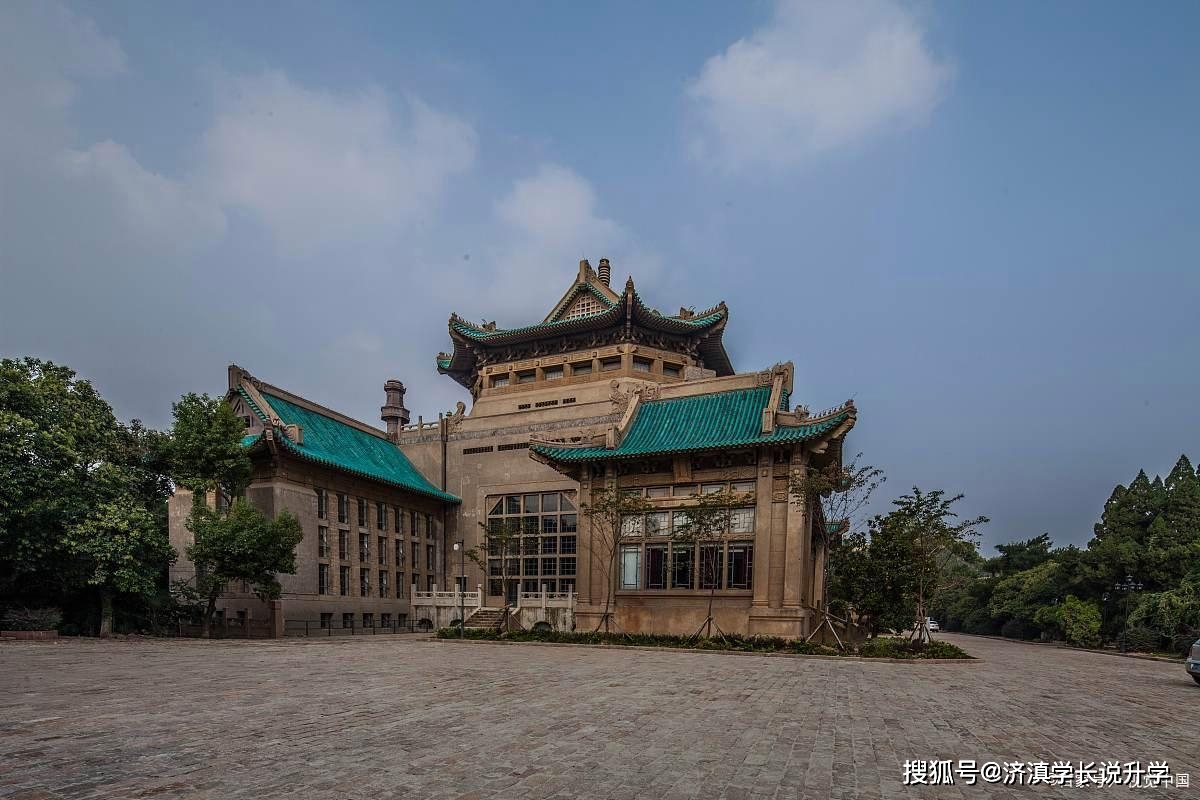 湖北武汉最牛的3所双非大学，就业不输211