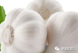 灰指甲的治疗土方法 6个土方法治疗灰指甲！