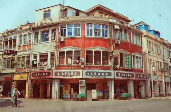 这片弥漫鱼腥味的喧杂街区 才是厦门人记忆中最本土的地标
