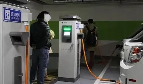 新能源车在家怎么充电，新能源车充电要多久？多少钱？