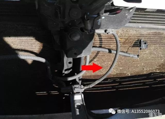 给水箱加装个防虫网，和修理工沟通后决定放弃我认为他说的有道理