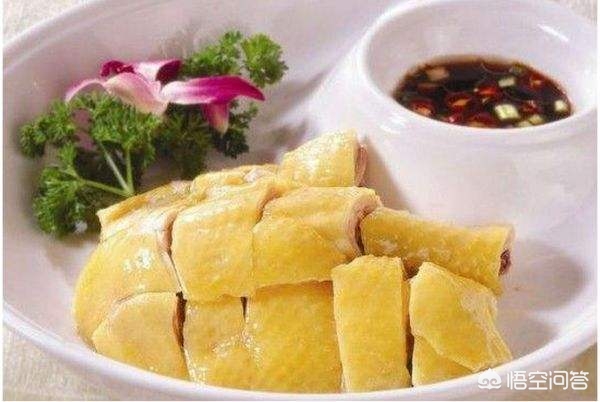 白切鸡应该怎么做才最正宗呢？一般用什么酱料？