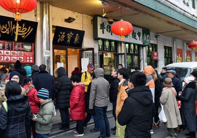 藏在北京胡同里的美食小吃，价格实惠又好吃，外地游客慕名而来