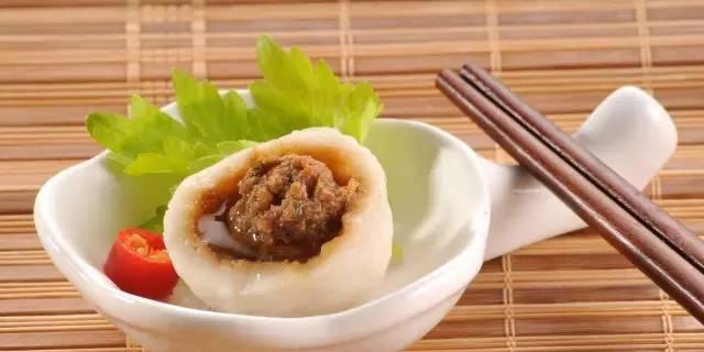 如果我来福州旅行，有哪些美食是不可错过的？