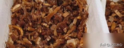 马鞍山特色牛尾店，240元一盆味道首创，边抽烟边做菜