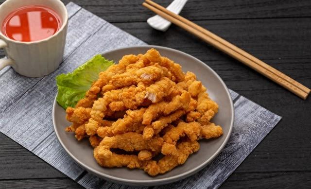 炸小酥肉，这1招绝不能少！又酥又香，放7天也不回软！