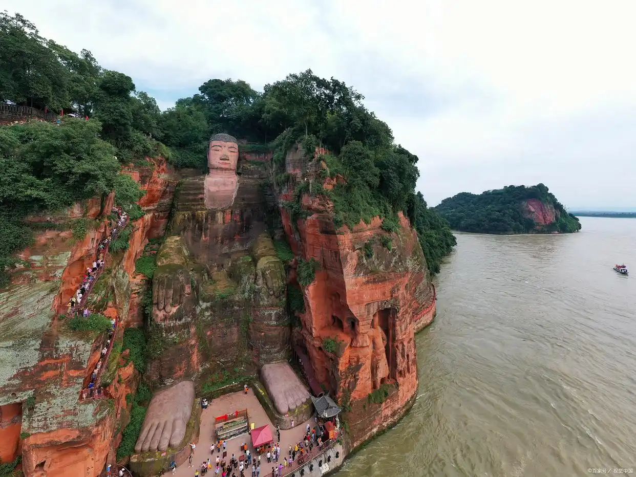 探寻乐山大佛：一场心灵的震撼之旅