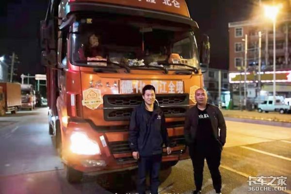 远在他乡的孤独与坚守，卡友该何去何从